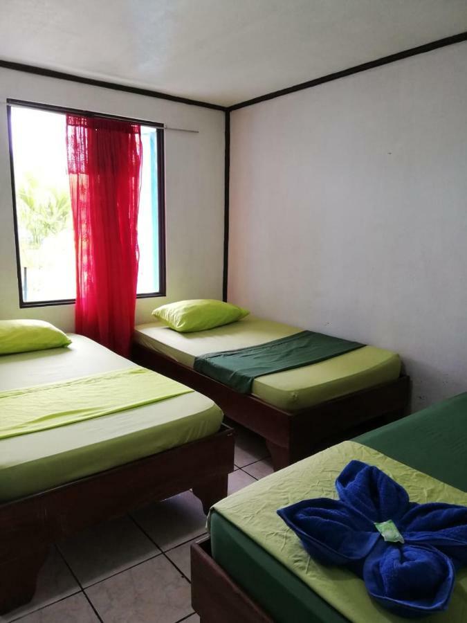 Cabinas Miss Miriam 2 Тортугеро Экстерьер фото